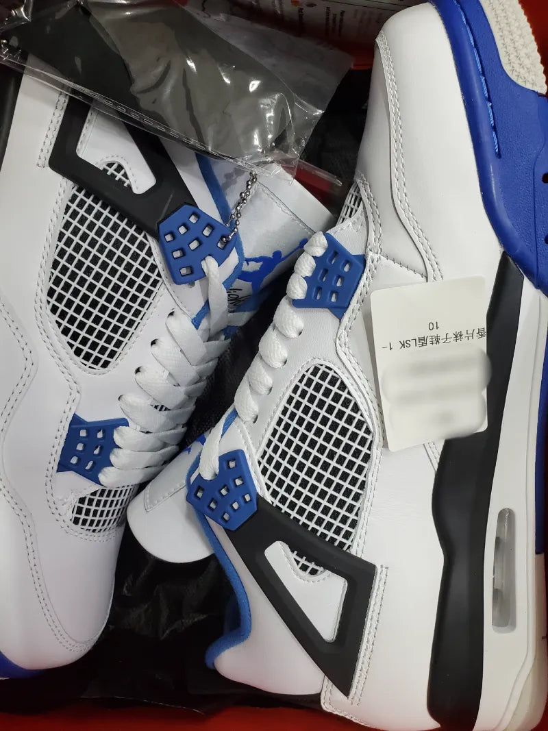 AJ4 Flight Edition