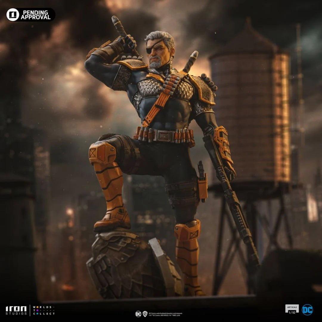 Death Stroke Statue Statue By Iron Studios