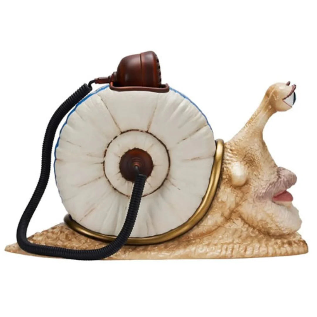 One Piece Netflix Series Den Den Mushi Monkey D. Garp Version Ichibansho Statue By Bandai