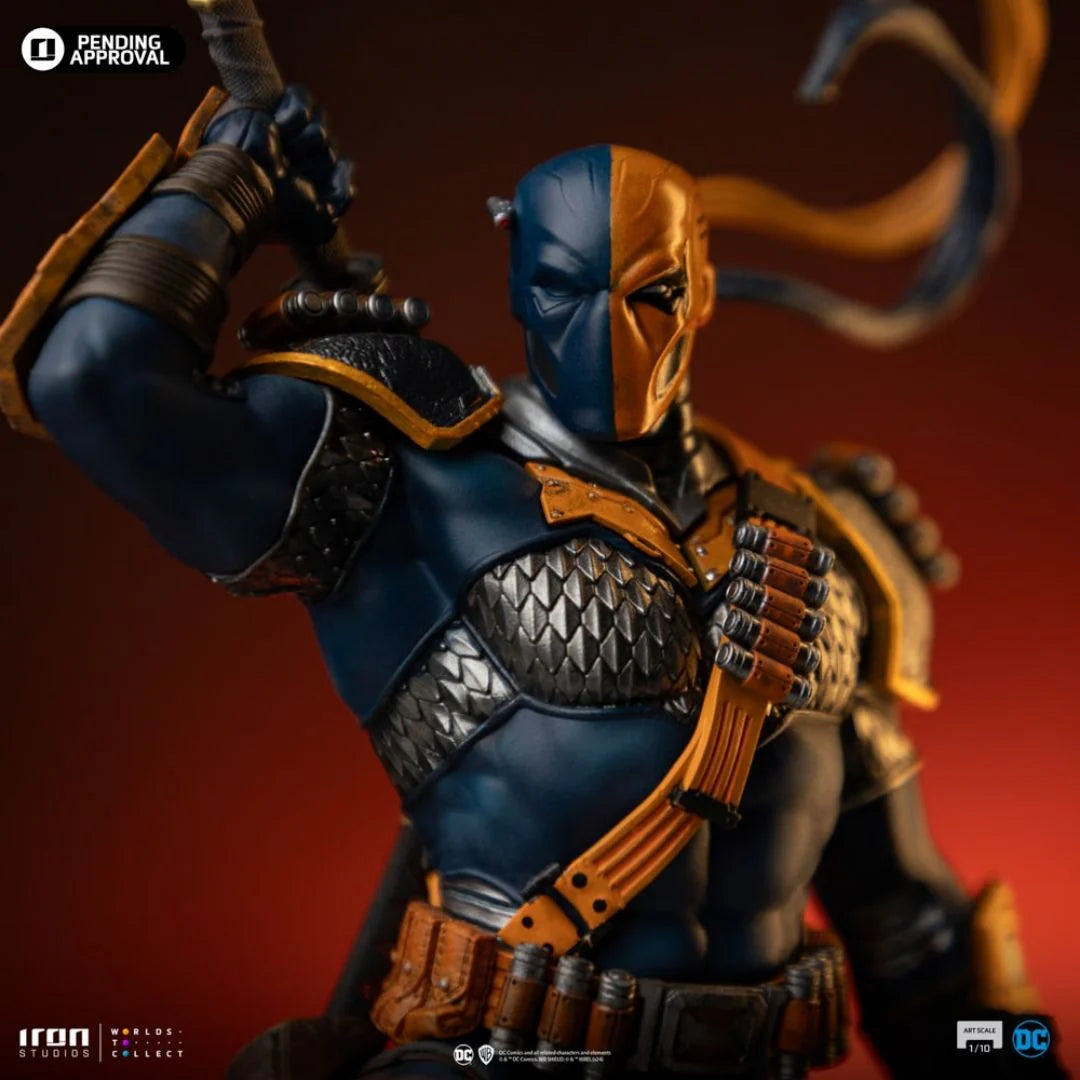 Death Stroke Statue Statue By Iron Studios