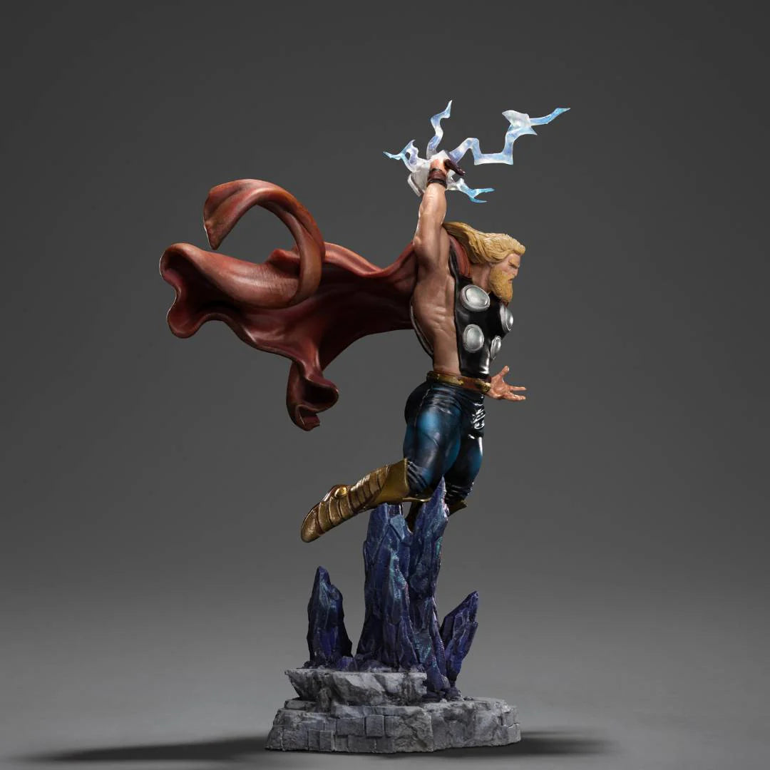 Marvel Comics Thor Statue by Iron Studios