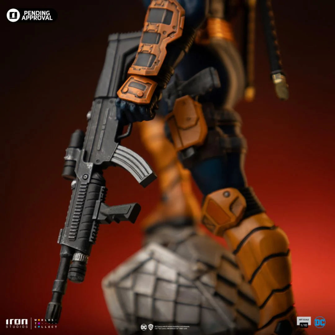 Death Stroke Statue Statue By Iron Studios