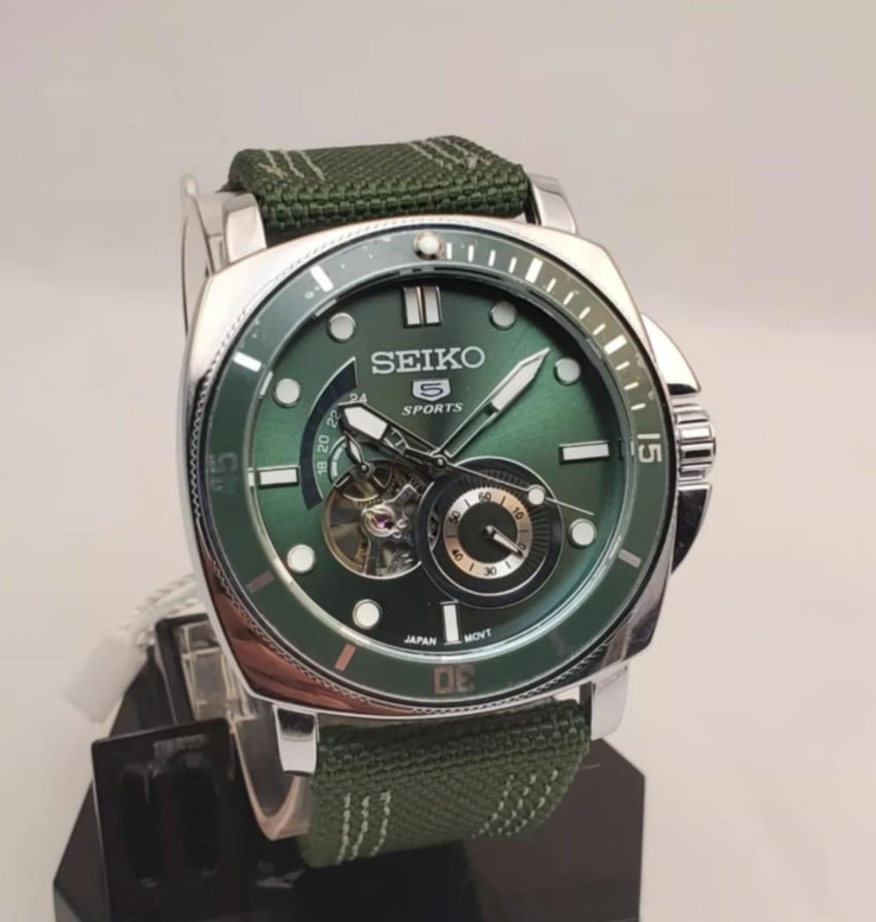 SEIKO 5 SPORT GREEN AUTOMATIC WATCH