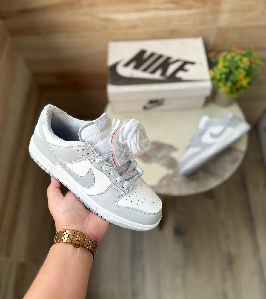 NIKE SB DUNK GREY LEATHER SHOES